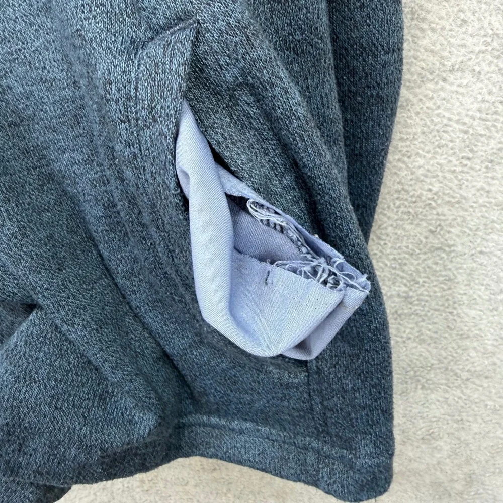 Johnnie-O Riggens Pullover Mens Large Noreaster Blue Grey 1/4 Zip Hybrid Pockets